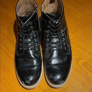 Mens Steve Madden black boots. Size 11
